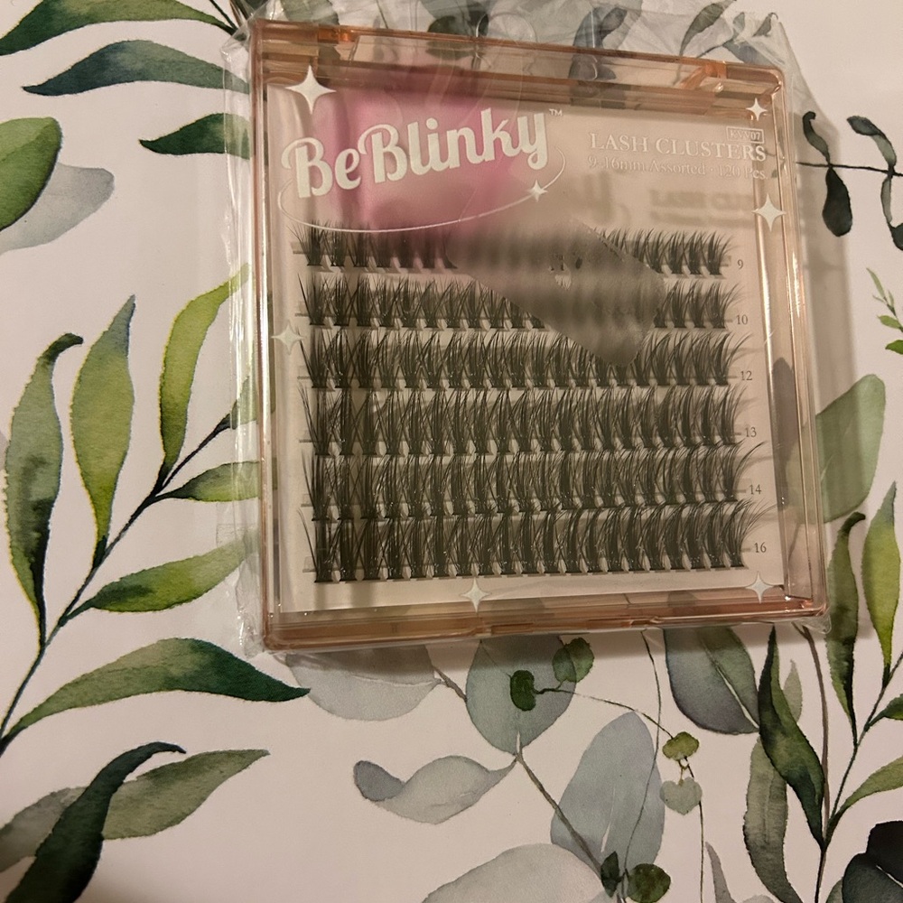 Lash Clusters